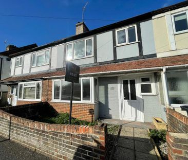 3 bedroom terraced house to rent - Photo 4