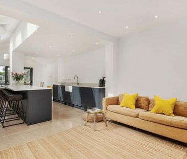 3 bedroom terraced house to rent - Photo 6