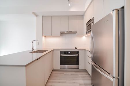 For Lease - 3079 Trafalgar Road Unit# 1110, Oakville, Ontario - Photo 5