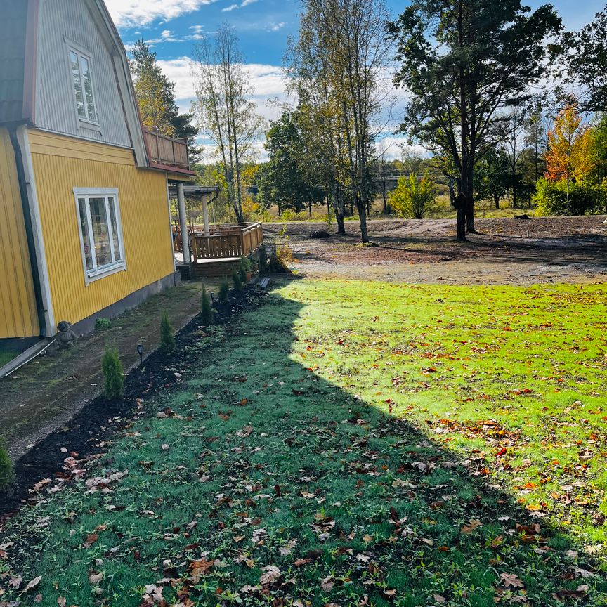Mark, Örebro - Photo 1
