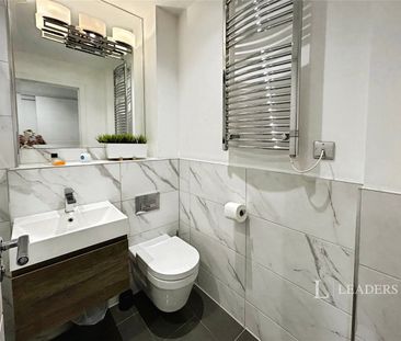 2 bedroom property to rent Denmark Villas, Hove, East Sussex, BN3 - Photo 5