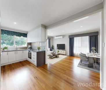 Modern Comfort and Convenience in Prime Balwyn Location - Photo 2