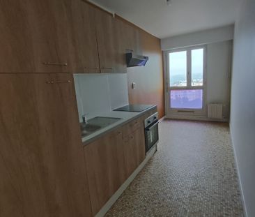 BEAU T2 AVEC BALCON - Photo 2
