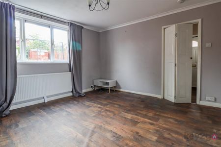 Rainbow Avenue, Hackenthorpe, S12 - Photo 2