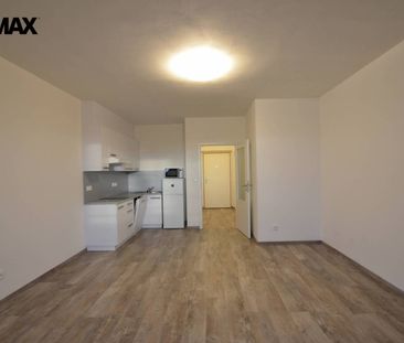 Pronájem bytu 1+kk v osobním vlastnictví 39 m², Holubice - Photo 2