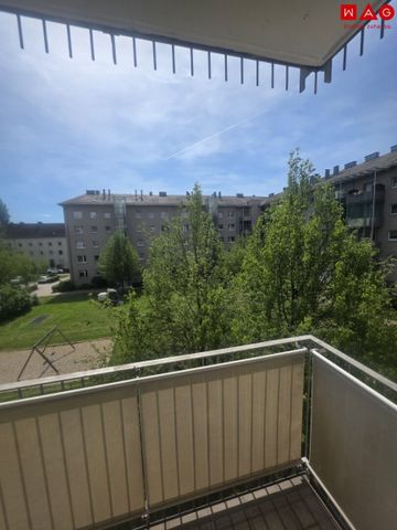 Erstbezug nach Generalsanierung: Helle 3-Zimmer-Wohnung in Linz/Bindermichl mit Balkon und Lift! - Foto 2