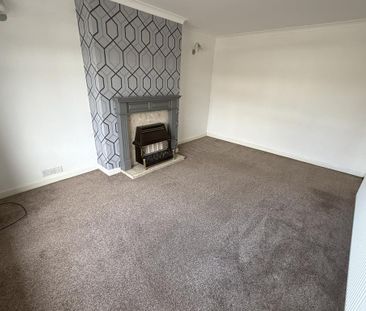 2 bedroom semi-detached bungalow to rent - Photo 2