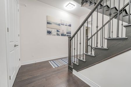 For Lease - 3207 Millicent Avenue, Oakville, Ontario - Photo 5