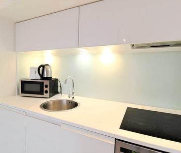 2 bedroom apartment to rent - Photo 4