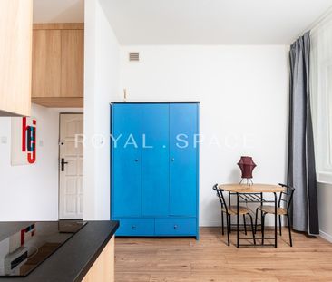 Przytulna kawalerka niedaleko ul. Lubicz - Photo 3