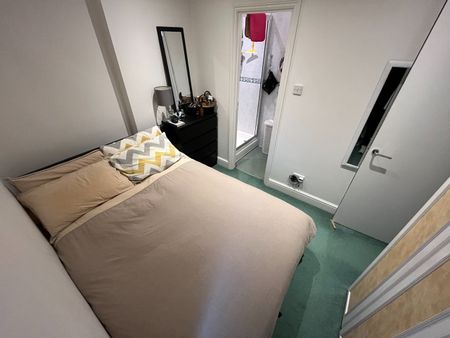 1 Bed Flat, Howitt Road, NW3 - Photo 5