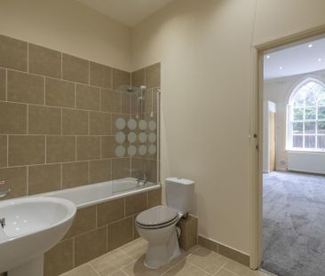 2 bedroom apartment to rent - Photo 4