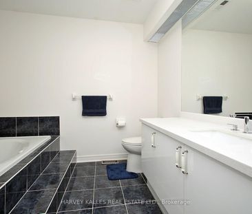 For Lease - 22 Casa Grande Street, Richmond Hill, Ontario - Photo 3