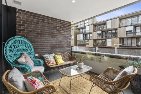 Modern Living on the Foreshore - Photo 3