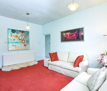 2 Bed Flat, Moss Hall Crescent, N12 - Photo 3