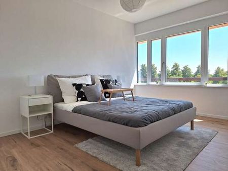 Schöne 4-Zimmer Wohnung mit Terrasse - Foto 5