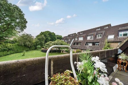 2 bedroom flat to rent - Photo 2