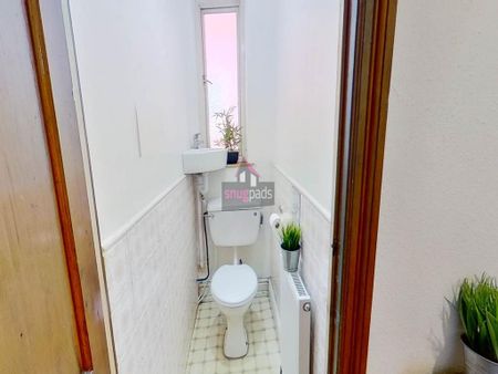 1 bedroom in a house share to rent - Photo 5