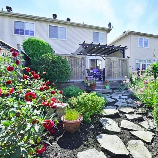 For Lease - 32 RIVERSTONE Drive, Barrhaven, Ontario - Photo 1