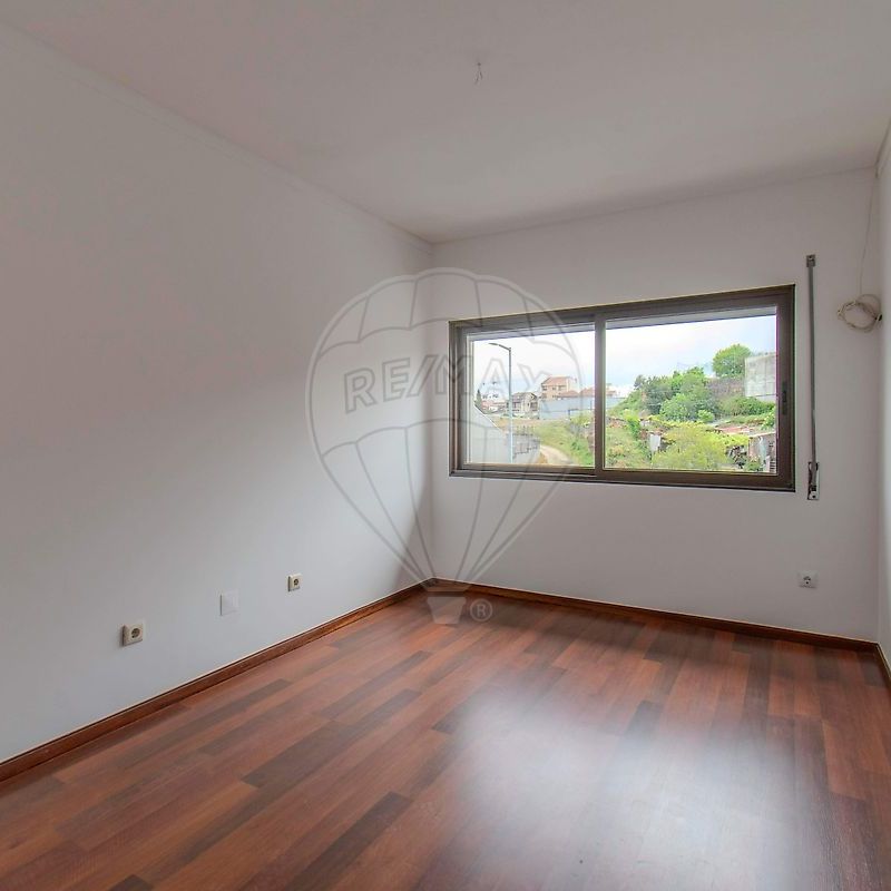 Apartamento T3 em Porto - Foto 1