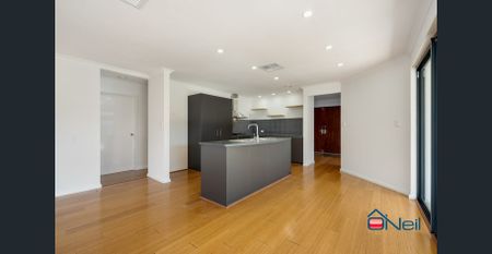 BYFORD - 4x2 - QUALITY FAMILY HOME MEETS UNBEATABLE CONVENIENCE - Photo 5