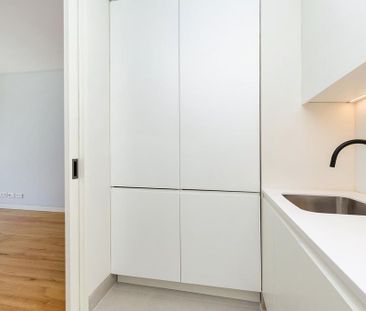 2 room luxury Flat for rent in Lisbon - Photo 2