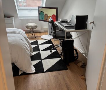 Ihr neues Zuhause: Helle Dachgeschosswohnung mit Wohlfühlambiente - Photo 3