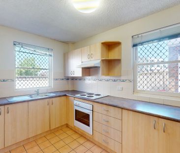 1/33 Moate Street, Georgetown NSW 2298 - Photo 2