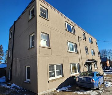 96 Emily Street - Apt - 4, Orillia, ON L3V 5V1 - Photo 2