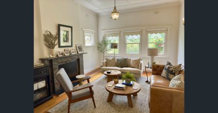 Great Family Friendly Location - Move in Before Christmas - Photo 3