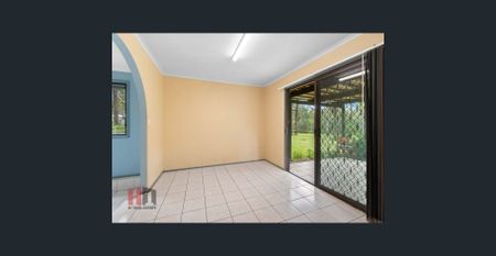 Discover your New Home in Greenbank! - Photo 5