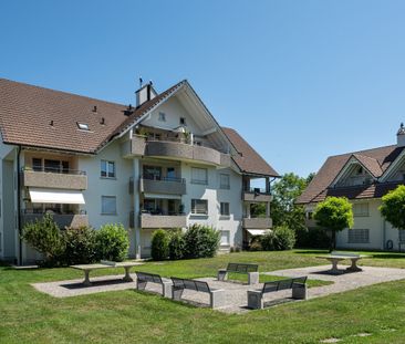 Charming apartment with sunny balcony - Photo 5