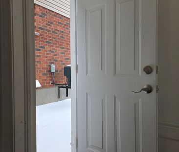 For Lease - 114 DAWES Avenue, Guelph, Ontario - Photo 2