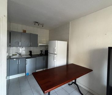 Location Appartement 1 pièce 26m² - Photo 2