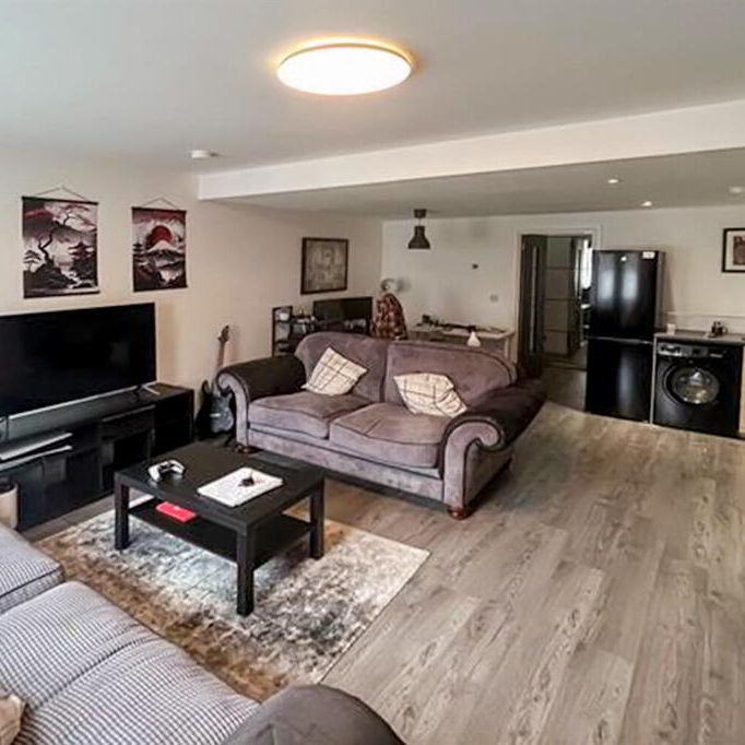 58 Castle Street, Comber, Newtownards, BT23 5DZ - Photo 1