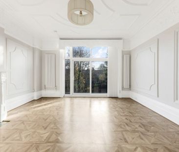 Studio House To Let - Photo 3