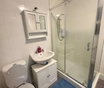 Room in a Shared House, Miranda Rd, L20 - Photo 3