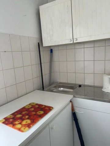 "Ideal für eine ältere Person" Kleines Appartement im EG -eigener Eingang- in Friemersheim - Foto 5