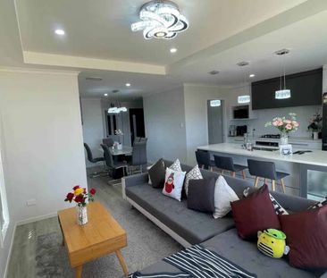 A Place to Call Home in Clarks Beach - Photo 2