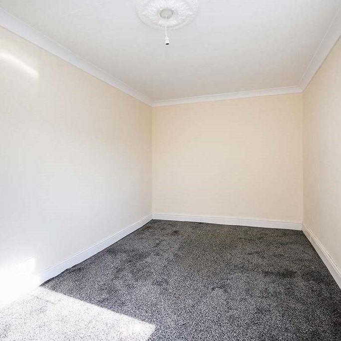 4 bedroom detached house to rent - Photo 1