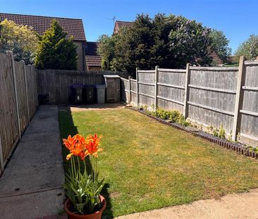 2 bedroom terraced house to rent - Photo 6