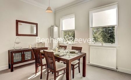 2 Bedroom flat to rent in Lexham Gardens, Kensington, W8 - Photo 5