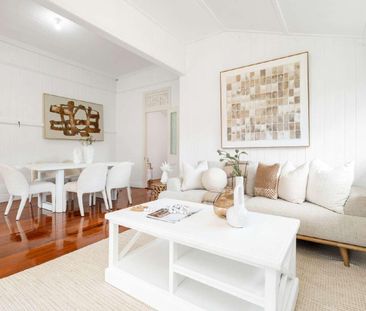SPACIOUS QUEENSLANDER IN BSHS CATCHMENT - Photo 4