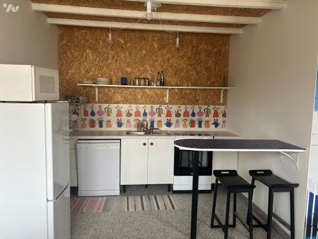 MAISON DE VILLE MEUBLÉE F3 ENTIEREMENT RENOVEE - QUARTIER DES BATTERIES - PARTHENAY - Photo 3