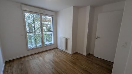location Appartement T4 DE 81.98m² À CLICHY - Photo 3
