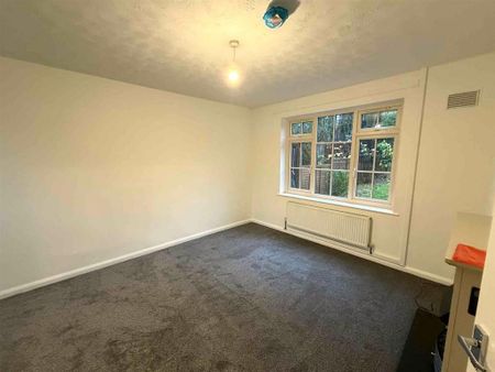 2 bedroom semi-detached house to rent - Photo 2