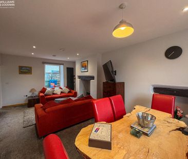 3 bedroom semi-detached house to rent - Photo 2