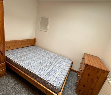 4 Bed Terraced House, Avenue Road, SO14 - Photo 5