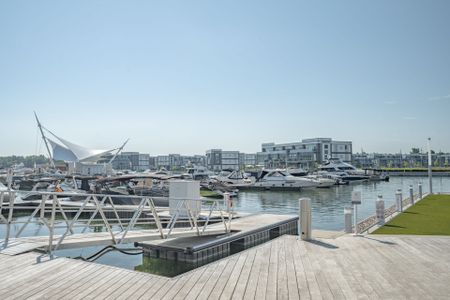 For Lease - 331 Broward Way Unit# 138, Innisfil, Ontario - Photo 5