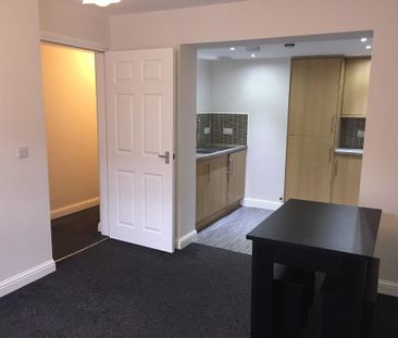 1 bedroom flat to rent - Photo 3